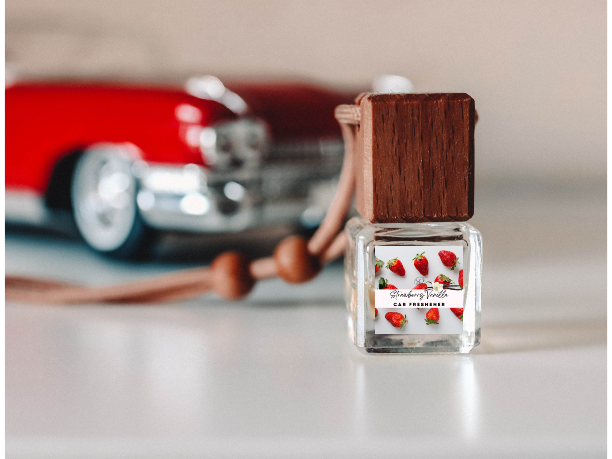 Clean & Fresh Hanging Car Freshener Collection – Crisp Linen & Cotton
