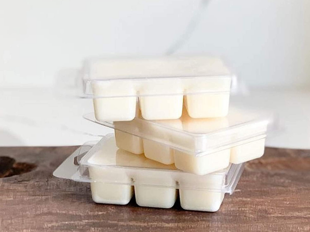 Clamshell Wax Melts – Cozy & Comforting | Warm, Inviting Scents